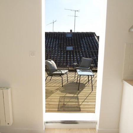 T2 de 55m2 avec toit terrasse, hyper centre, wifi, Netflix, draps, savons et serviettes fournis Cognac Extérieur photo